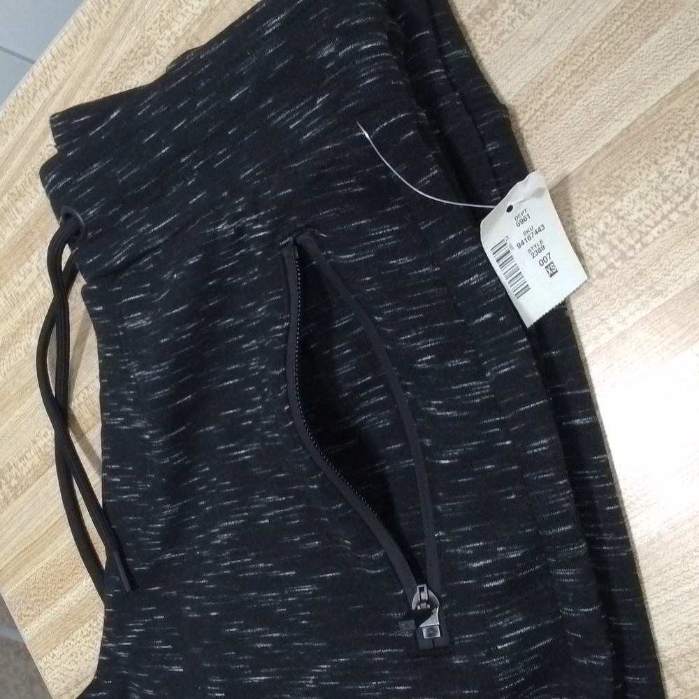 Aeropostale Young Men Heather Black Gray Joggers XSmall W / Pockets NWT - Picture 7 of 10